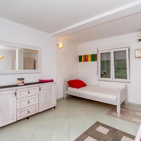 Apartmani Lira Sutomore Esterno foto