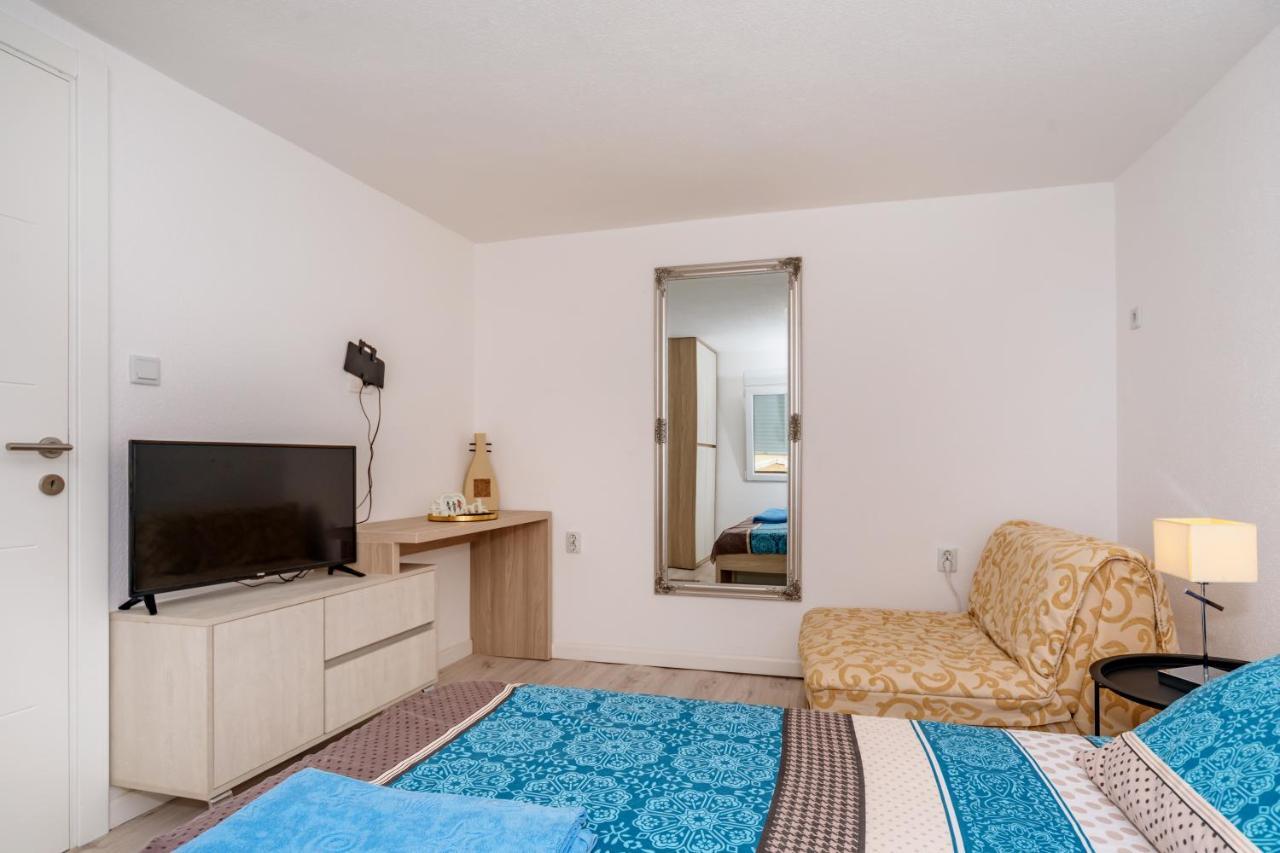 Apartmani Lira Sutomore Esterno foto