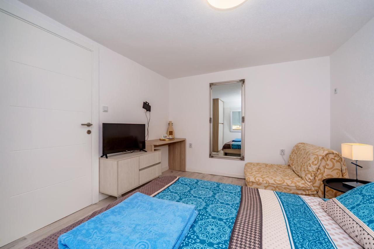 Apartmani Lira Sutomore Esterno foto